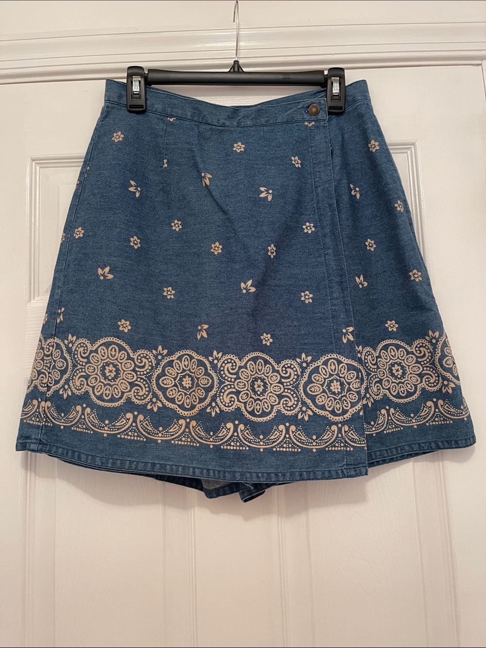 Blue A-Line Floral Border Wrap SKORT